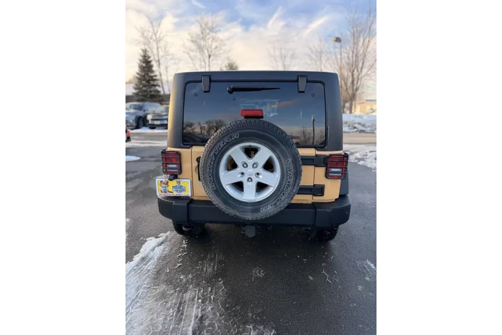 $13995 : 2014 Wrangler Unlimited Sport image 9