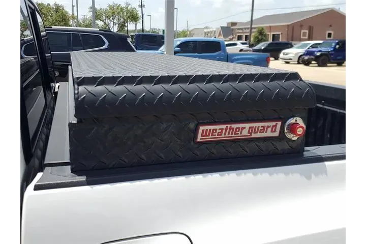 $27988 : Toyota Tacoma 2020 4x2 SR5 4 image 9