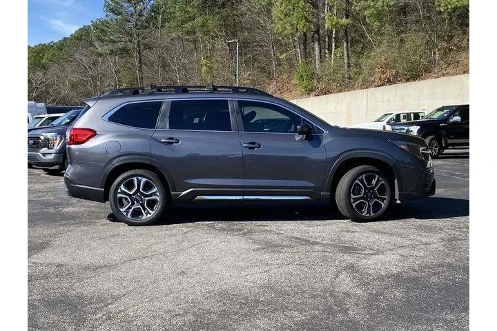 $25490 : Subaru Ascent 2023 AWD Limit image 2