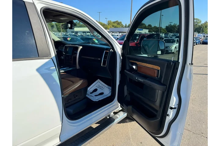 $15980 : 2014 RAM 1500 4WD Crew Cab 14 image 9