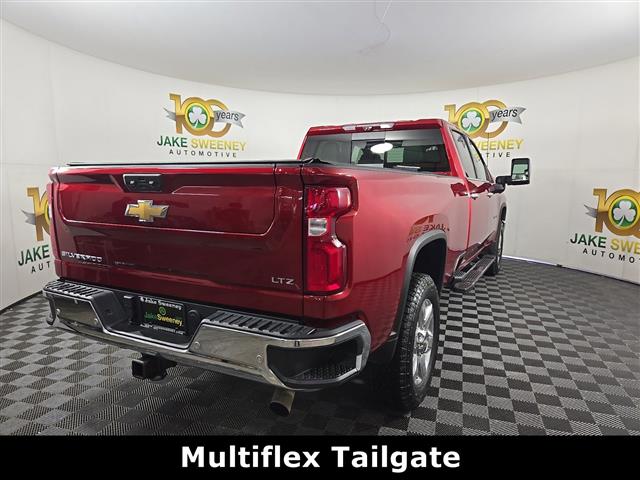 $59988 : 2022 Silverado 3500HD LTZ image 9