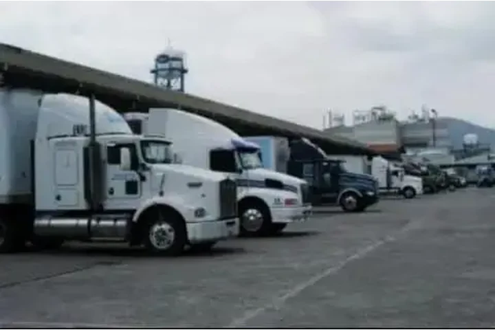 FLETES Y MUDANZAS image 1