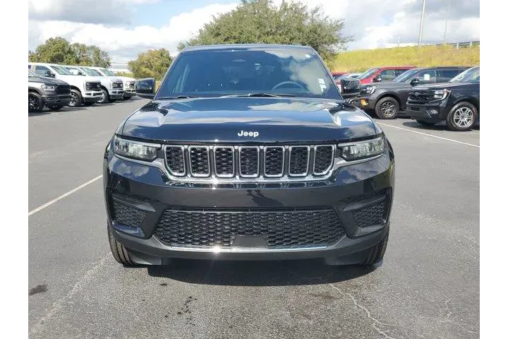 $33995 : Jeep Grand Cherokee 2025 4x2 image 2