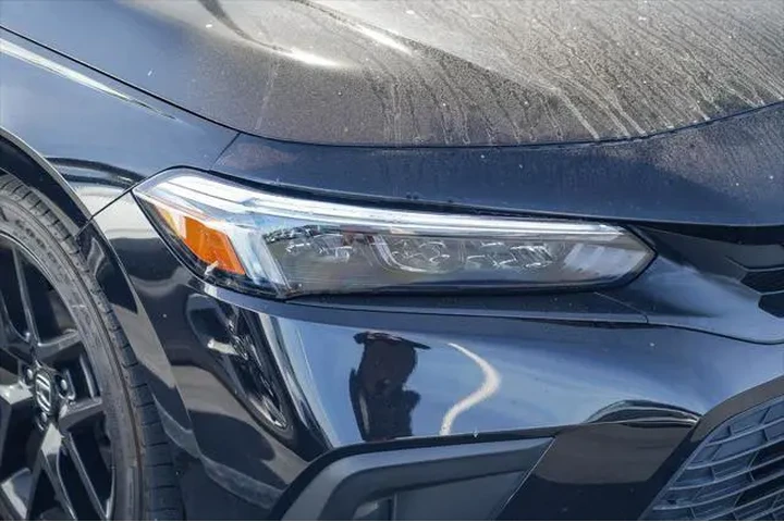 $24995 : Honda Civic 2024 Sport 4dr H image 2