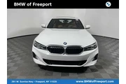 $37943 : BMW 3 Series 2023 AWD 330i x thumbnail