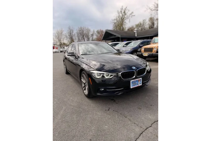 $17995 : 2018 BMW 3 Series 330i xDrive image 6