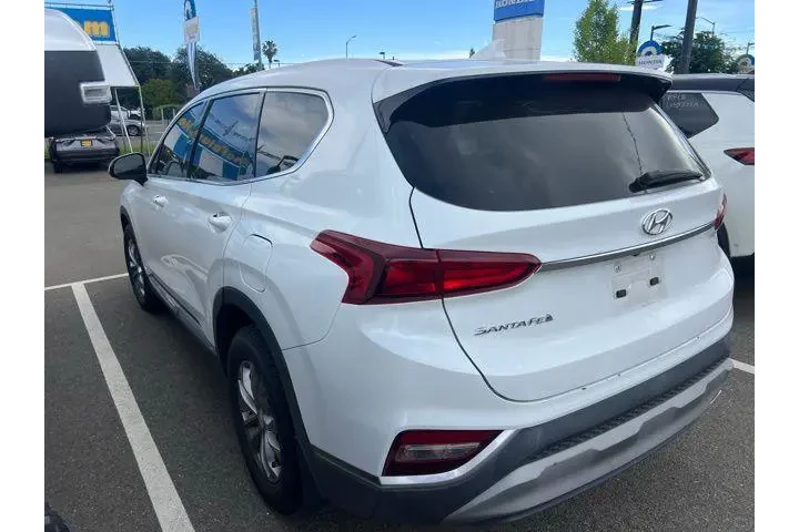 $18988 : Hyundai SANTA FE 2020 SEL 4d image 7