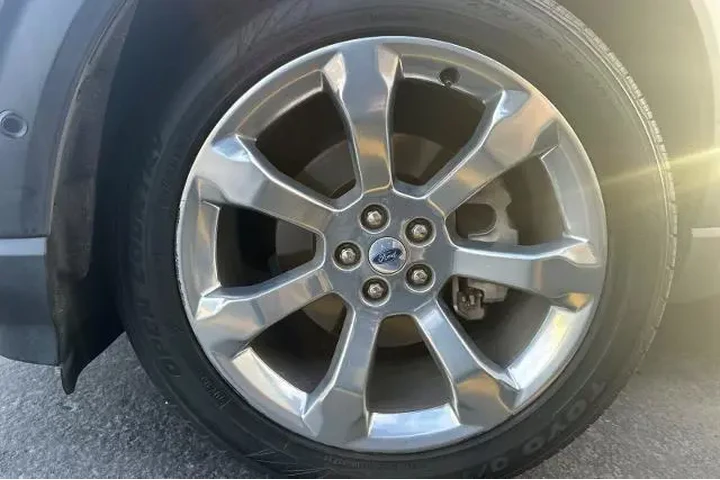 $23995 : Ford Explorer 2020 AWD Plati image 7