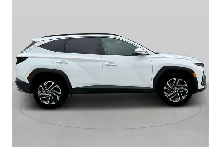 $29460 : Hyundai TUCSON 2025 Limited image 9