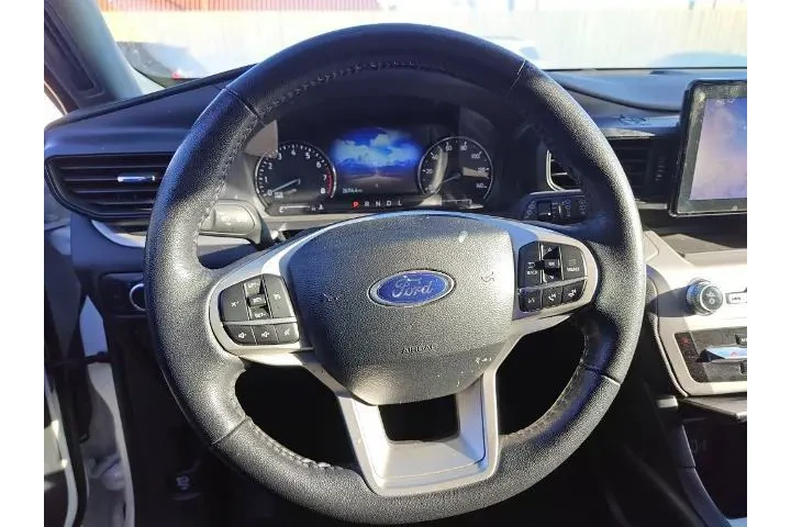 $32085 : Ford Explorer 2024 XLT 4dr S image 9