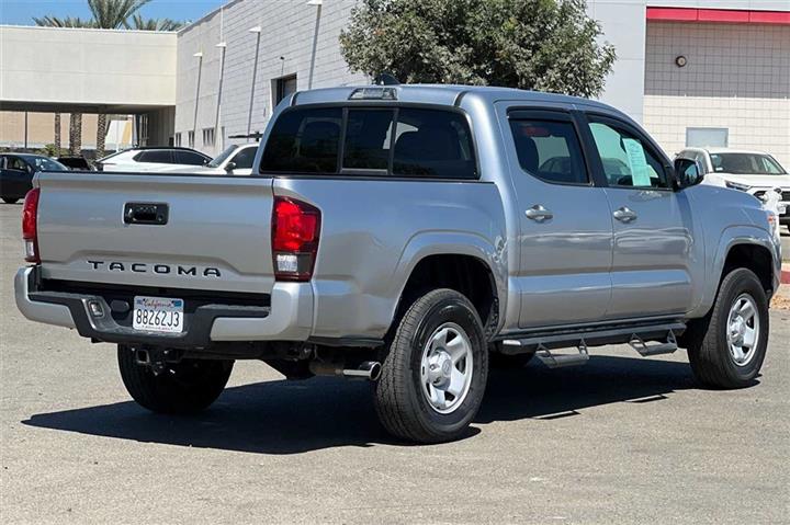 $29950 : Tacoma SR image 5