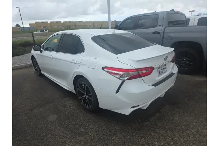 $22400 : Toyota Camry 2020 SE 4dr Sed image 4