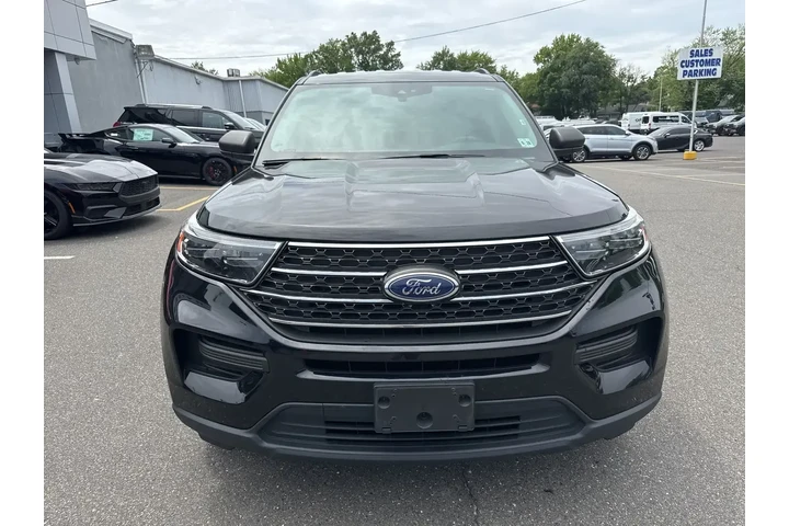 $31500 : Ford Explorer 2023 AWD XLT 4 image 2