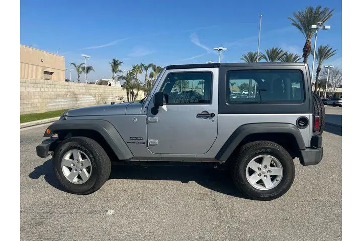 $17995 : Jeep Wrangler JK 2018 image 6