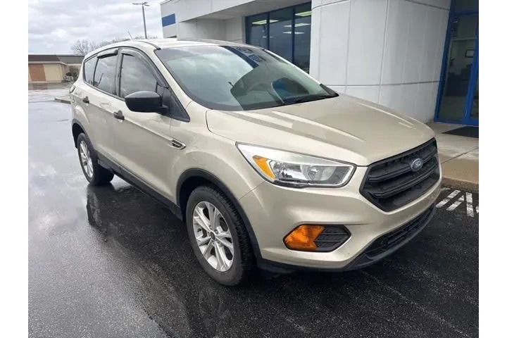 $7800 : Ford Escape 2017 S 4dr SUV image 3