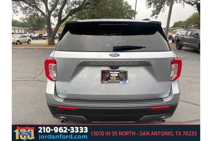 $25841 : Ford Explorer 2023 XLT 4dr S image 5