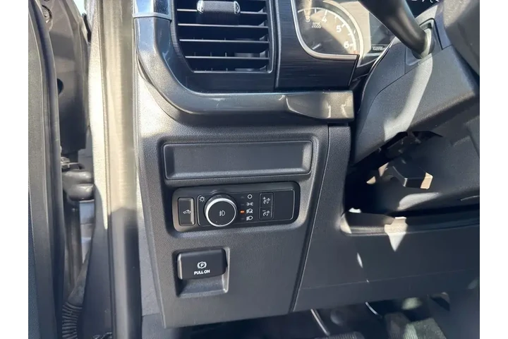 $24232 : Ford F-150 2022 4x2 XL 4dr S image 9