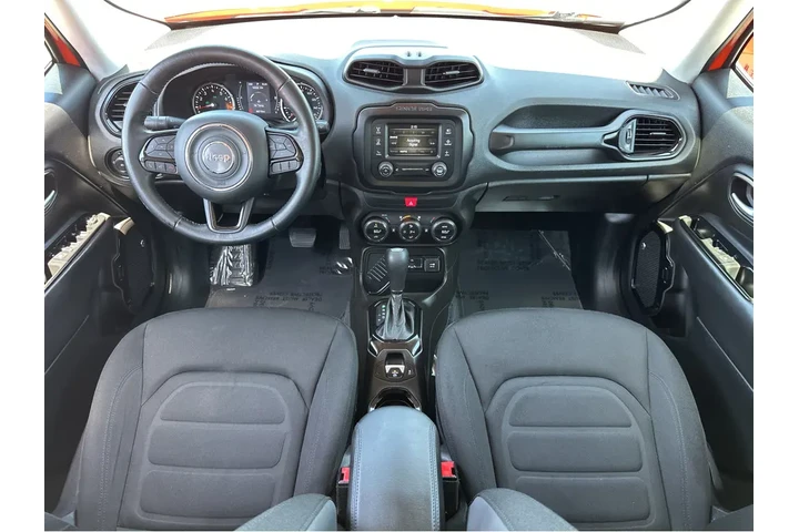 $11477 : 2017 Renegade Altitude image 5