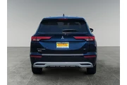 $32343 : Mitsubishi Outlander 2024 thumbnail