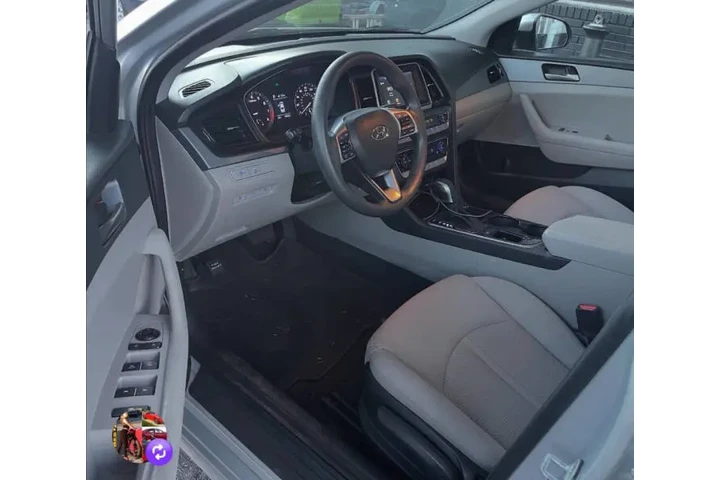 $11999 : 2019 Sonata SE image 6