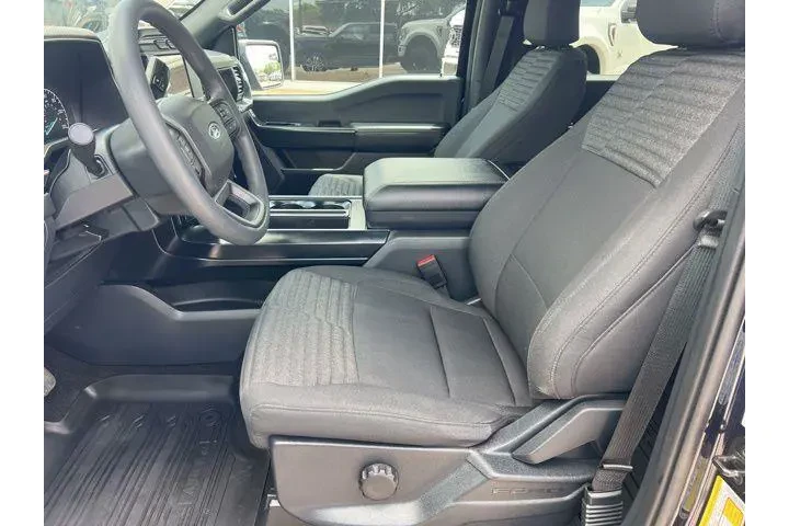 $35995 : Ford F-150 2023 4x2 XL 4dr S image 4