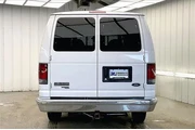 $8990 : Ford E-Series 2006 E-350 SD thumbnail