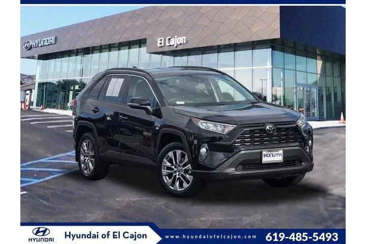 $23995 : Toyota RAV4 2021 XLE Premium image 1