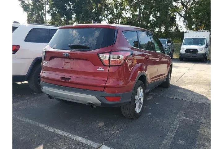 $8995 : Ford Escape 2017 SE 4dr SUV image 5