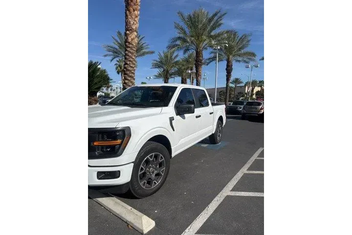 $39767 : Ford F-150 2024 4x2 STX 4dr image 1