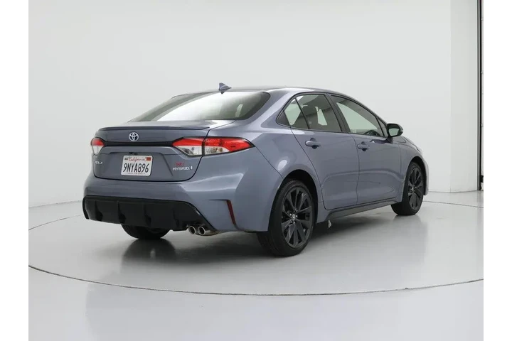 $26998 : Toyota Corolla Hybrid 2024 S image 8