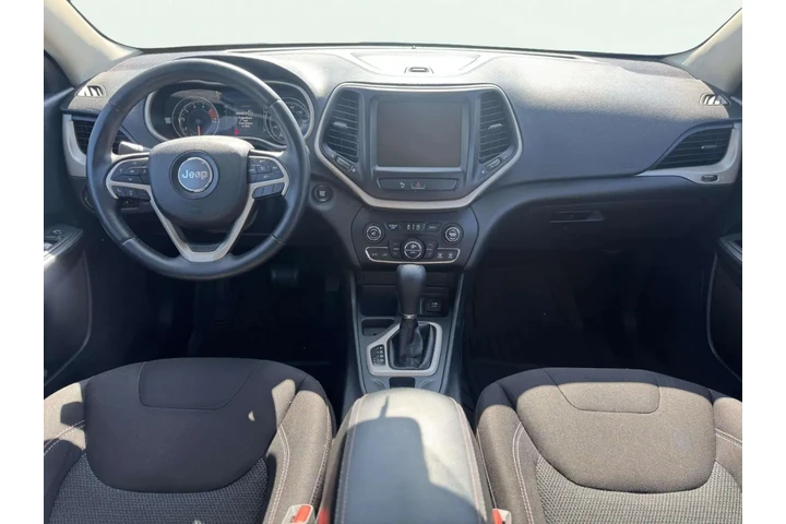 $10999 : 2017 Cherokee image 7