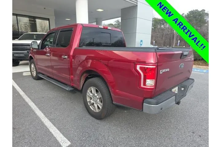 $22039 : Ford F-150 2015 4x2 XLT 4dr image 2