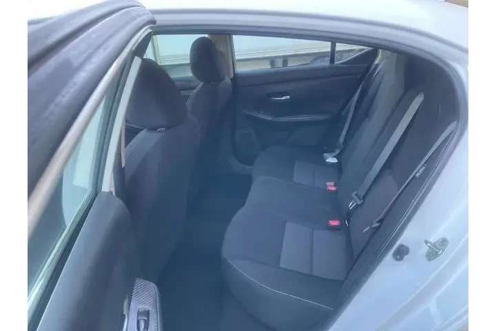 $16950 : Nissan Sentra 2023 SV 4dr Se image 4