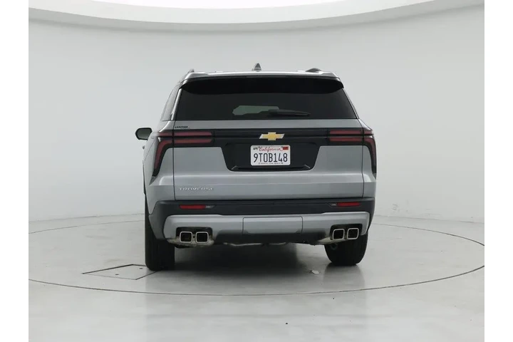 $39998 : Chevrolet Traverse 2025 LT 4 image 6