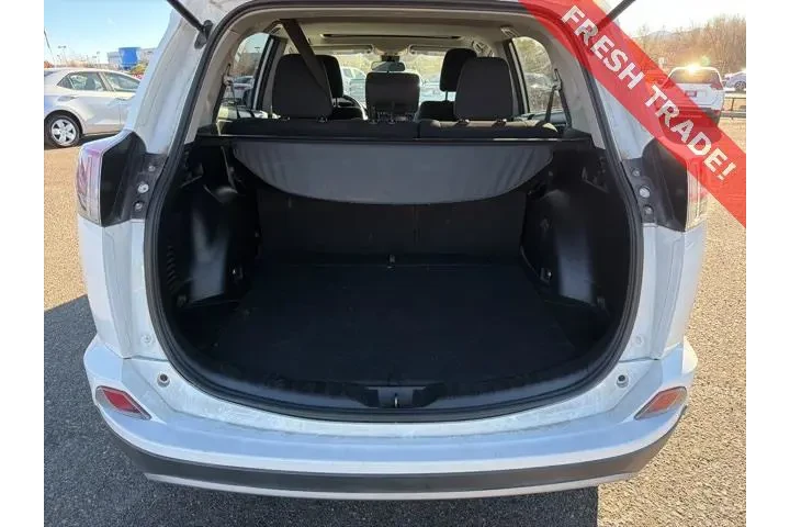 $21874 : Toyota RAV4 2018 AWD XLE 4dr image 6