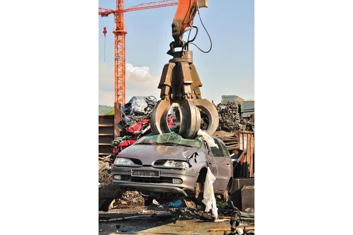 Sell My Junk Car For Cash image 1