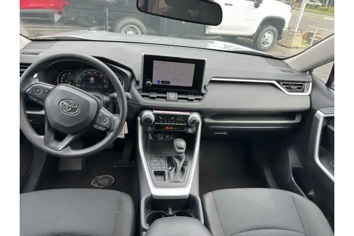 $28991 : Toyota RAV4 2024 AWD LE 4dr image 7
