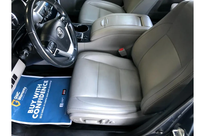 $22990 : 2019 Highlander XLE AWD V6 image 10