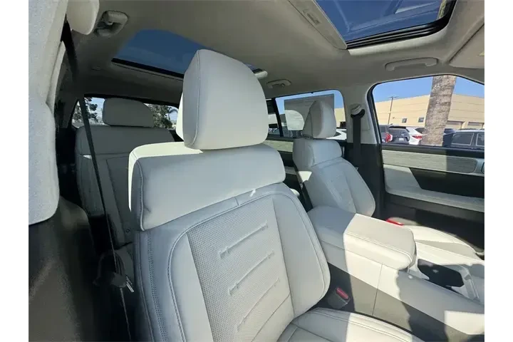 $38995 : Hyundai SANTA FE 2025 Callig image 10