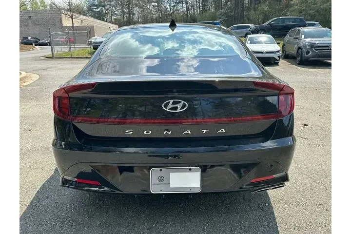 $20812 : Hyundai SONATA 2023 SEL 4dr image 6