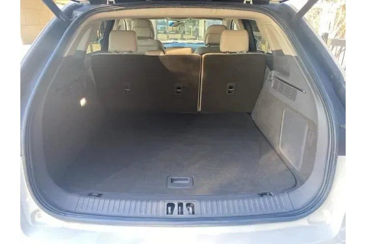 $18980 : Lincoln Nautilus 2019 4dr SU image 9