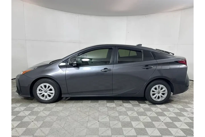 $19900 : Toyota Prius 2019 L Eco 4dr image 7