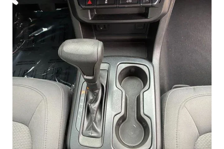 $20432 : Chevrolet Colorado 2021 4x2 image 4