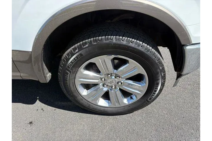$33995 : Ford F-150 2019 4x4 Platinum image 9