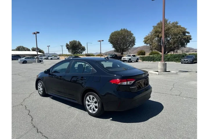 $22922 : Toyota Corolla 2024 LE 4dr S image 6