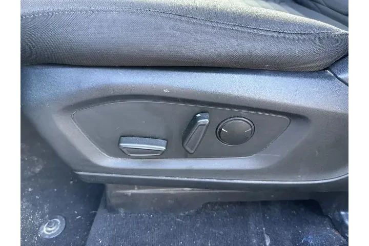 $21147 : Ford Explorer 2021 XLT 4dr S image 6