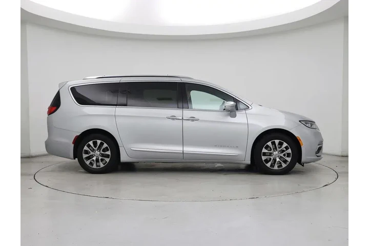 $37998 : Chrysler Pacifica Hybrid 202 image 7