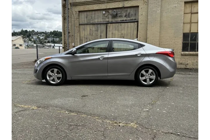 $6988 : 2013 Elantra GLS image 5