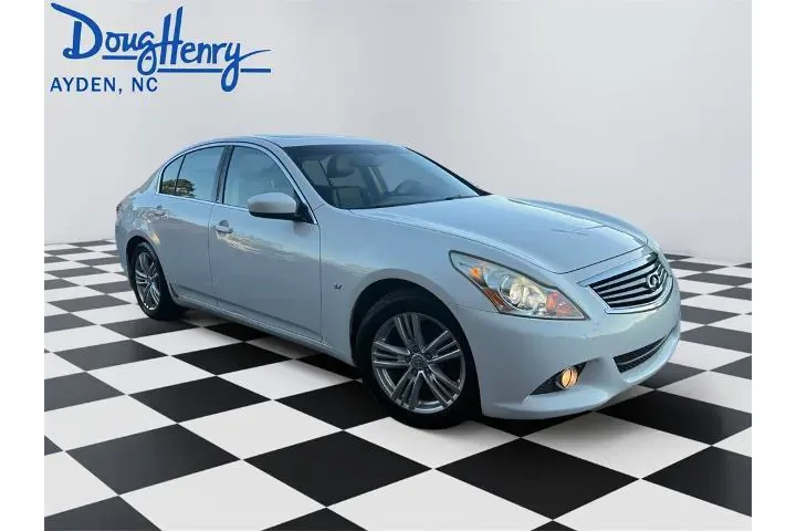 $7399 : INFINITI Q40 2015 4dr Sedan image 7