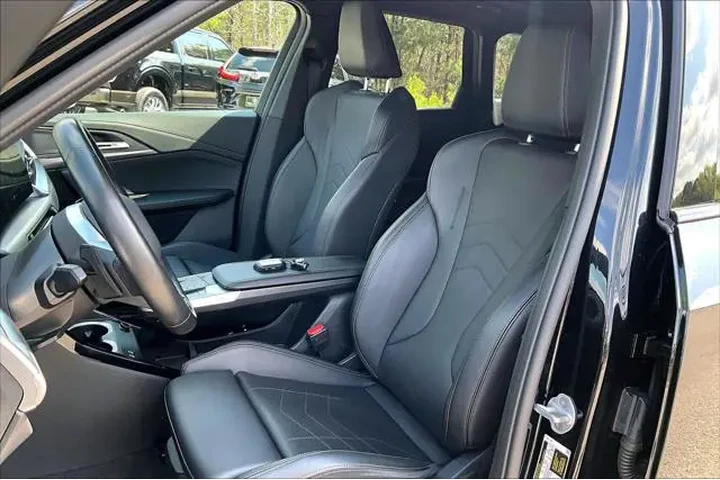 $35498 : BMW X1 2025 AWD xDrive28i 4d image 7